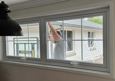 Colonial windows